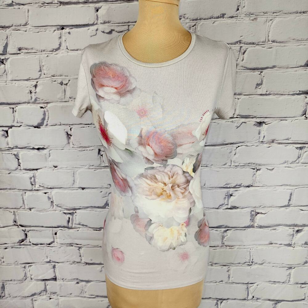 Ted Baker T-shirt Womens 0 Grey Floral Fairycore Cozychic